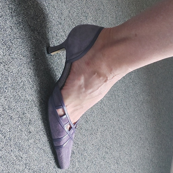 Purple Suede pumps - Picture 6 of 9